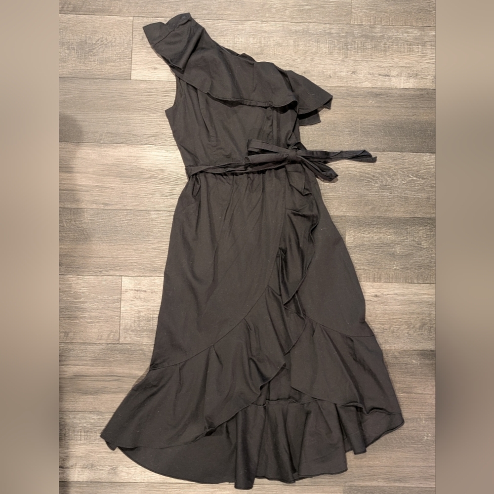 Adrianna Papell Black Ruffled High Low Dress